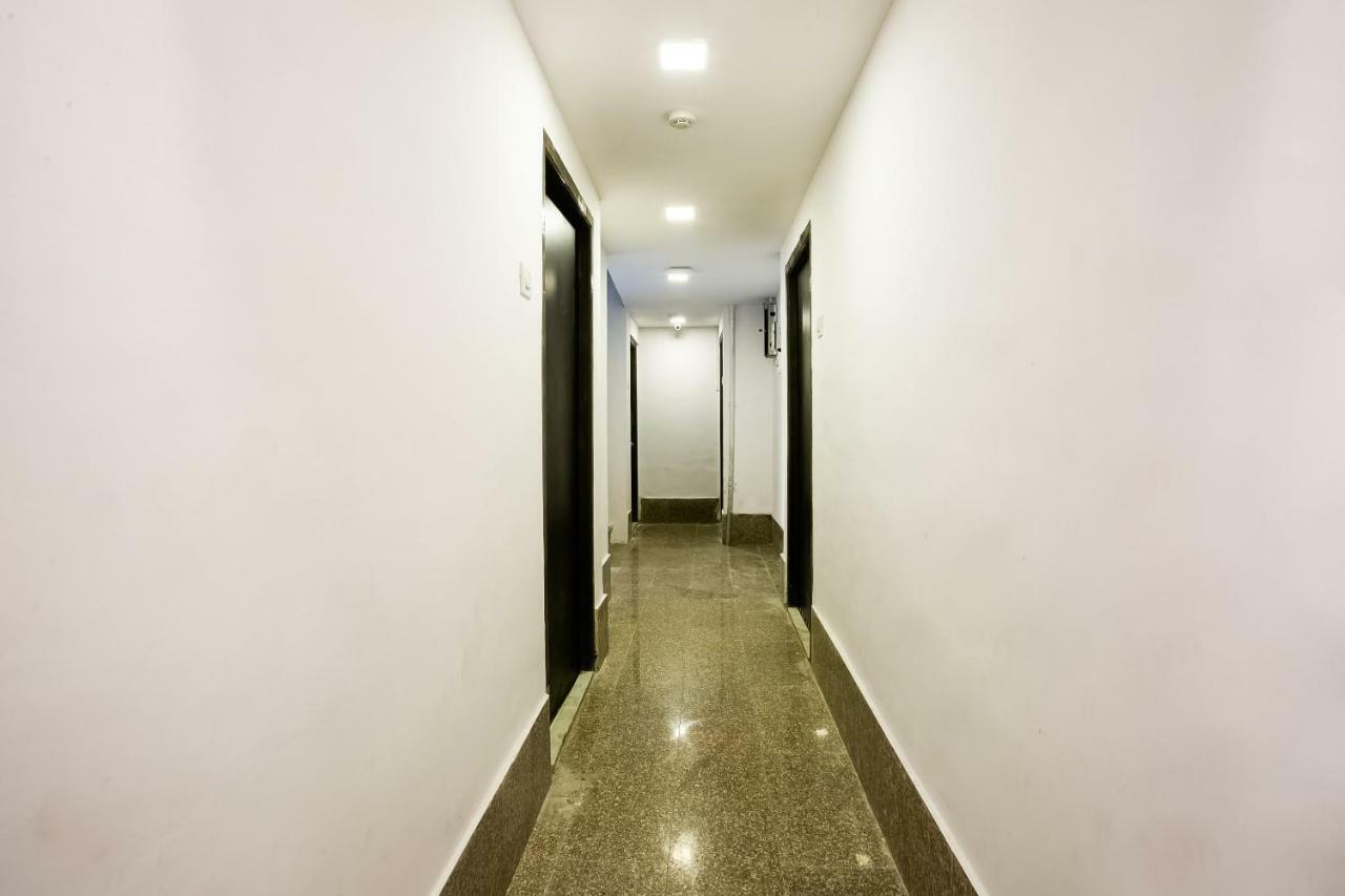 Oyo Flagship 38540 Hotel Shangrila Flagship Saver Bombay Esterno foto